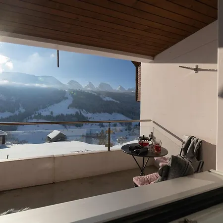 Apartment Panorama Blick Unterwasser